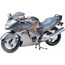 TAMIYA 14070 1:12 HONDA CBR 1100XX SUPER BLACKBIRD