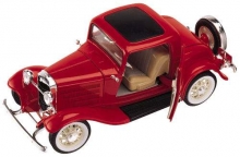 ROAD 92248 FORD 1932 3 WINDOW 1:18 RED BLUE OR GOLD OR BURGUNDY