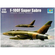 TRUMPETER 01650 1:72 F 100F SUPER SABRE