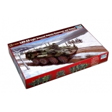 TRUMPETER 00371 1:35 USMC LAV C2 VEHICLE COMMAND AND CONTROL