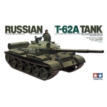 TAMIYA 35108 RUSSIAN T 62 A C FIG 1:35