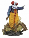 DIAMOND SELECT 40269 IT 1990 GALLERY PENNYWISE PVC STATUE
