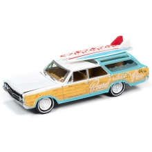 JOHNNY JLSP110 1:64 1964 OLDSMOBILE VISTA CRUSIER ( SURF RODS ) GREEN