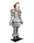NECA 45456 FIGURA IT CHAPTER TWO PENNYWISE TR ESCALA 1:1 ( 1.80 M )