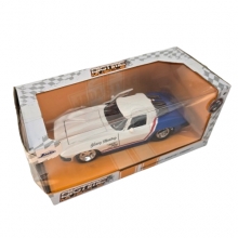 DEVALUADO JADA 31666 1:24 BTM W157 1963 CORVETTE STINGRAY GLOSSY WHITE
