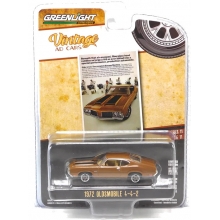 GREENLIGHT 39150D 1:64 VINTAGE AD CARS SERIES 11 1972 OLDSMOBILE 4-4-2 THE COMPLETE ESCAPE MACHINE SOLID PACK