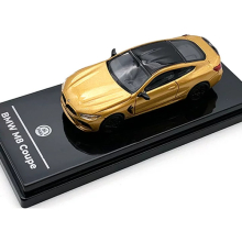 PARAGON 55217 1:64 BMW M8 COUPE CEYLON GOLD