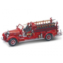 ROAD 20098 1:24 MACK TYPE 75 BX FIRE ENGINE ( 1935 )